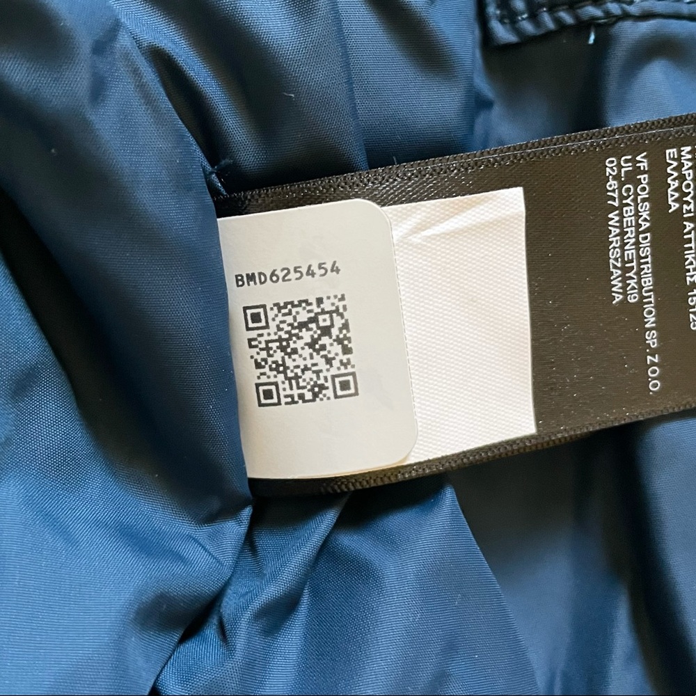 The North Face Men’s 1996 Retro Nuptse Vest - Picture 8 of 11